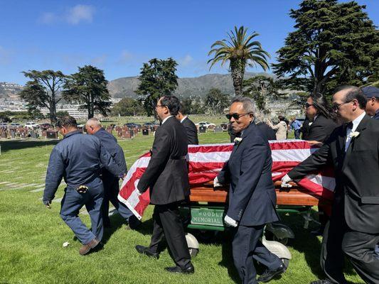 Woodlawn Funeral Home & Memorial Park