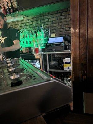 Glenroy Bar & Tavern