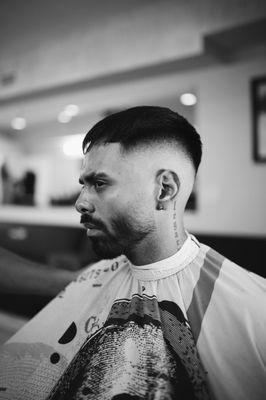 #bestbarbershop #blackbarber #bestbarbershopformen #asianfade