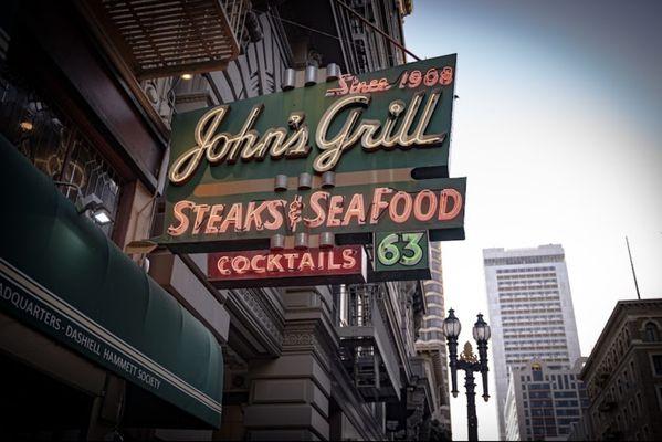John's Grill