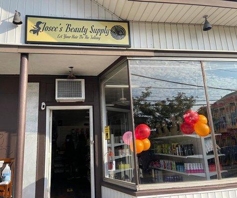 Josee's Beauty Supply LLC