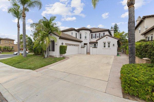 Your Dream Home Awaits! Gated Community.