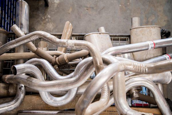 Leon's Exhaust Works