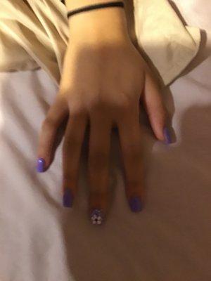Daughter went in first set of nails two workers helped her. We’re patient took their time & as a result nails turned out beautiful.