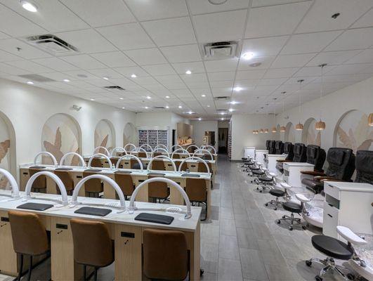 Toi Nail Spa Wellington Inc