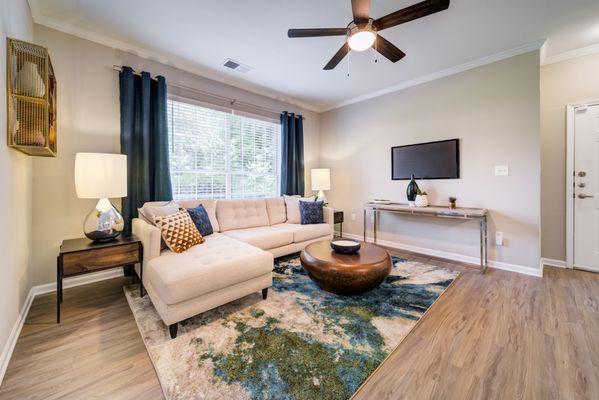 Thornhill Apartments