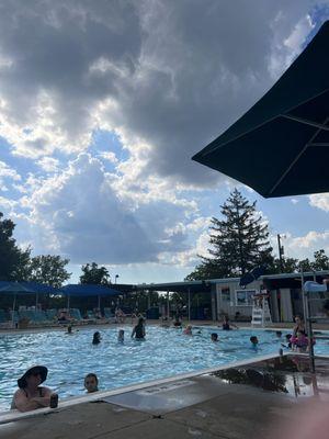 Clinton Hills Swim Club