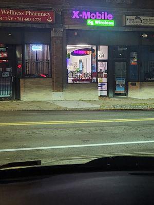 25 years in business at same location