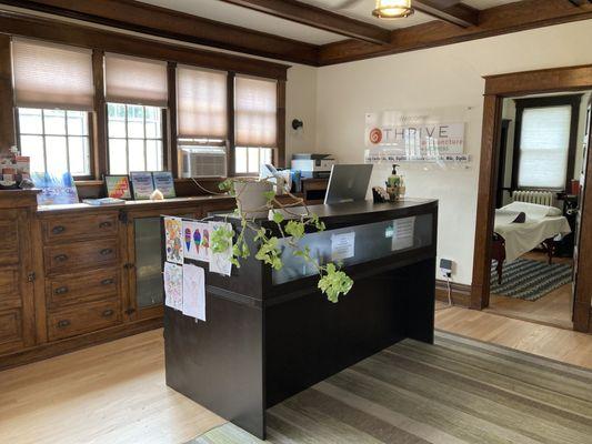 Thrive Acupuncture and Wellness