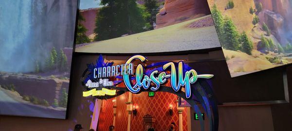 Anna & Elsa Royal Welcome