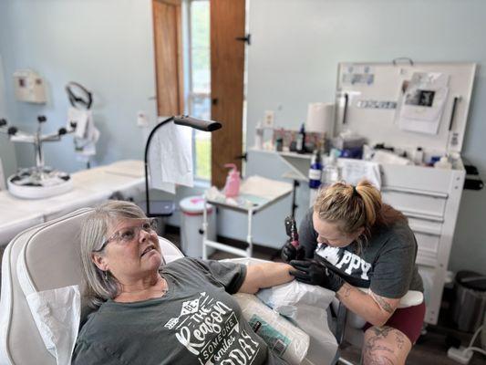 My friend saying that it doesn't hurt