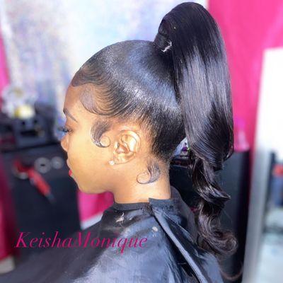 Dee’s salon Suites