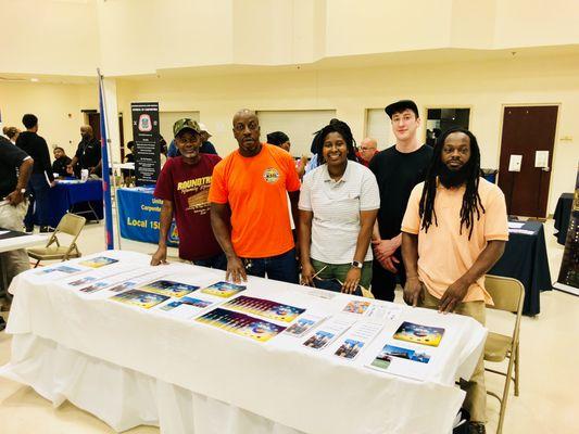 Career recruitment at job fairs