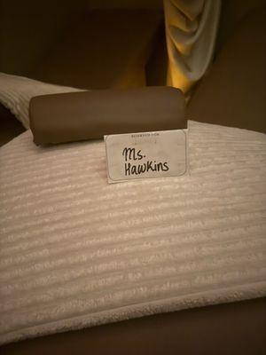 Personalized seating in the relaxation lounge before your appointment.