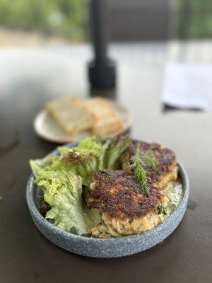 Riverfront crabcakes....fantastic!!!