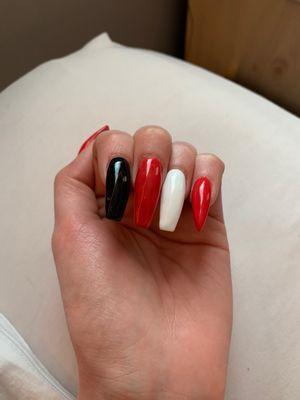 Passion Nails