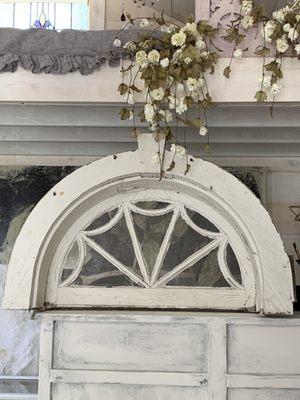 Maximus Antiques and Home Decor