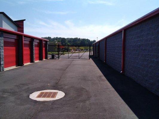 Lock & Roll Storage - Lynchburg