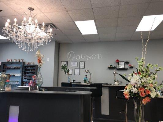 Nail Lounge
