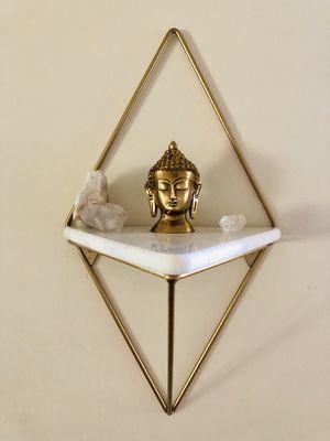 Find a moment of peace and clarity here