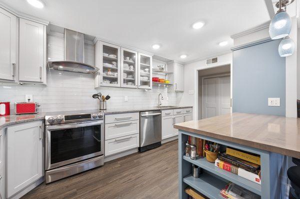 Maureen Robinson - Keller Williams Real Estate