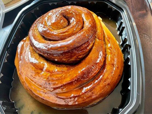 Carmel Cinnamon Roll