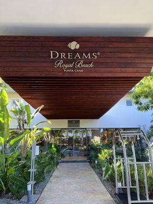 Preferred Club Lobby Entrance