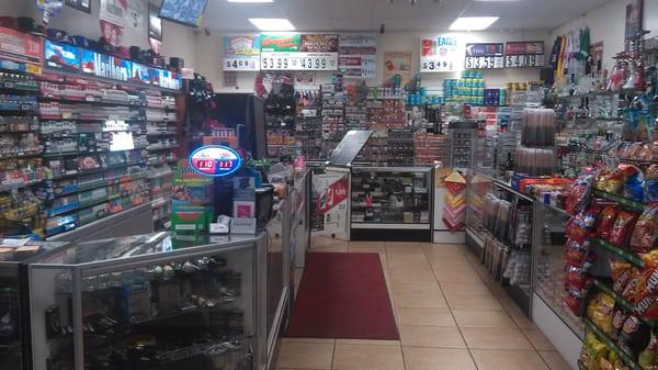THE INCOMPARABLE SMOKE SHOP