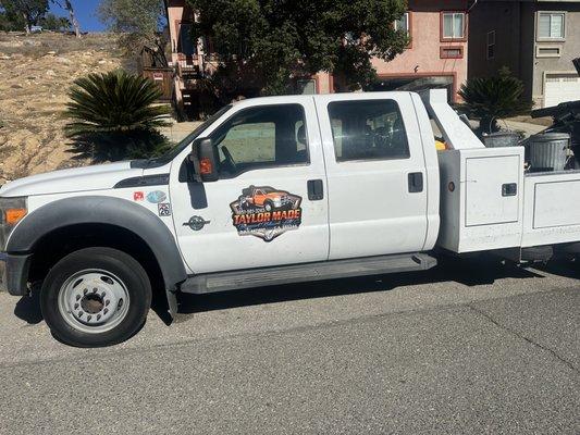 Taylor Made Transport Network