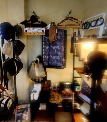 Mens Store