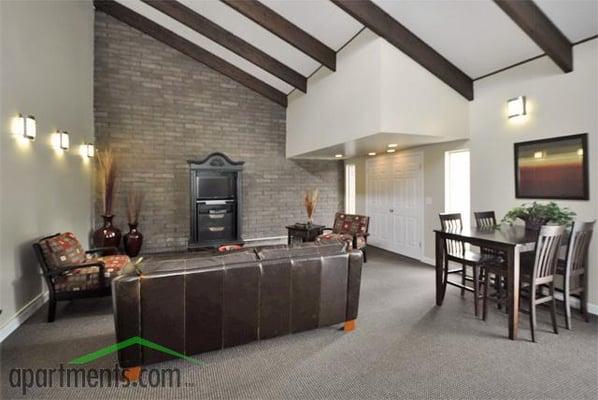 Ravenswood Apartments