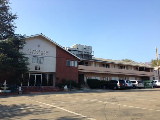 La Voz-Sylmar SDA Church