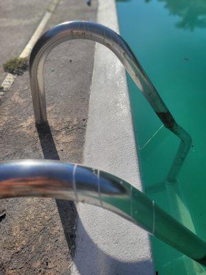 Surfacing coating is all over the steps