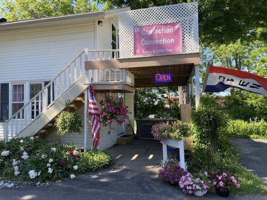 Entrance around the side of the building.