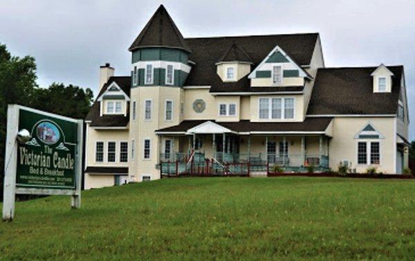 The Victorian Candle Bed & Breakfast