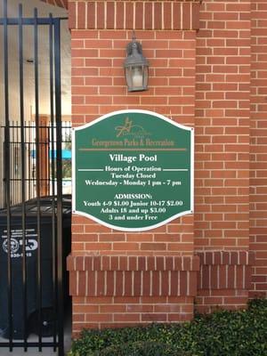 Georgetown Village Pool