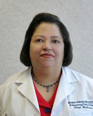Gidvani Bhakti, MD