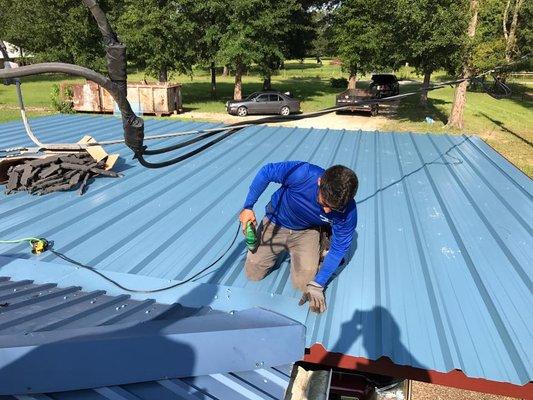 We specialize in roofing services, metal roofing has grown in popularity over shingled roofs.