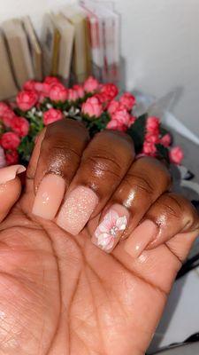 T Nail and Spa