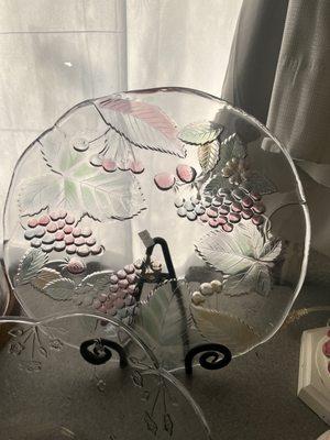 Crimson and Clover Thrift