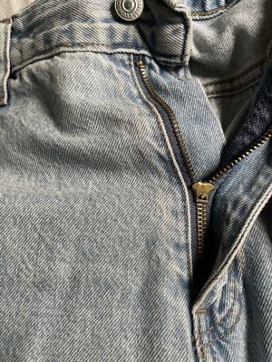 Broken zipper on jeans