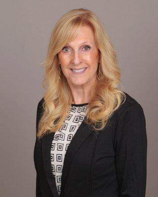 Farmers Insurance - Wendy Miller