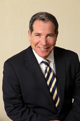 Mark J LeWinter Attorney