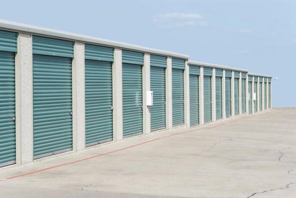 Kissing Tree Storage