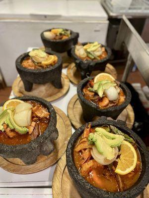 Molcajete de mariscos