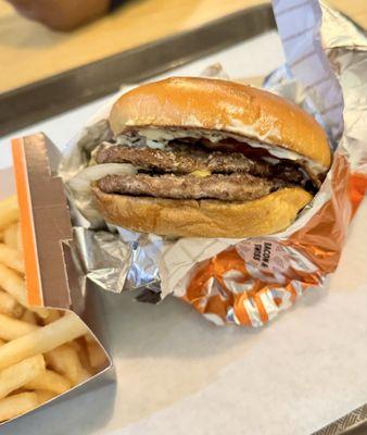 11.26.25 Bacon & Swiss Double Burger w/ Garlic Aioli