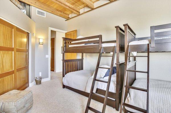 AvenueWest Managed Corporate Housing