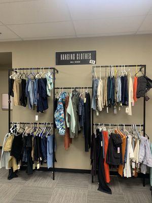 Hanging clothes $5 ; Levi's, dickies and more