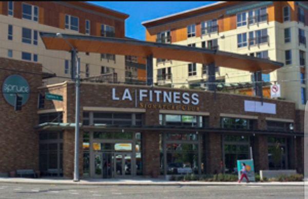 Emerald City Smoothie is located inside LA Fitness but you do not need to be a member to get a smoothie.