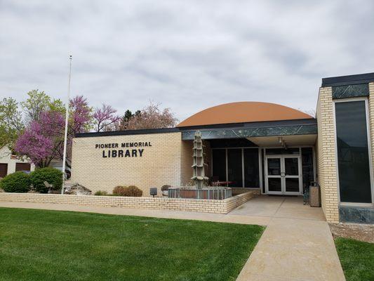 Library Pioneer Memorial